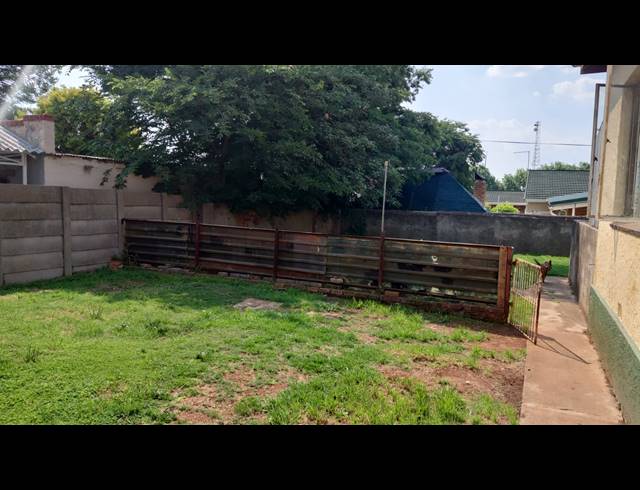 3 BEDROOM FREESTANDING FOR SALE IN BRAKPAN CENTRAL
